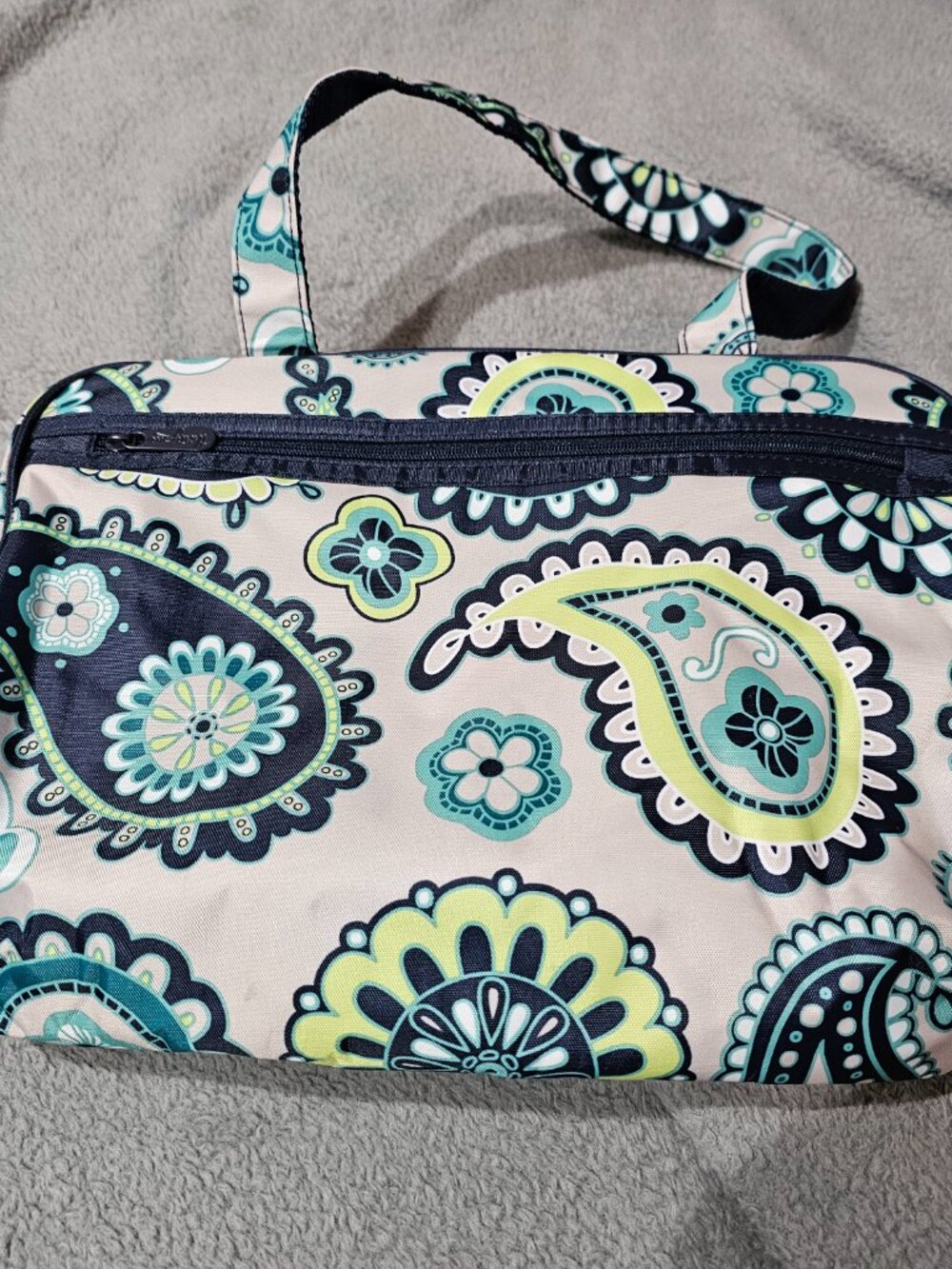Thirty-One Handle-It Cosmetic Bag Paisley Day NWT
